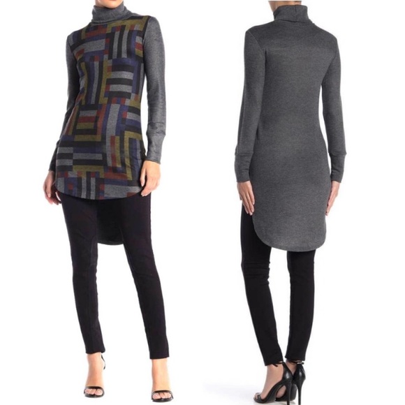 Go Couture Tops - *Price Drop* Go Couture Asymmetrical Hem Printed Turtleneck